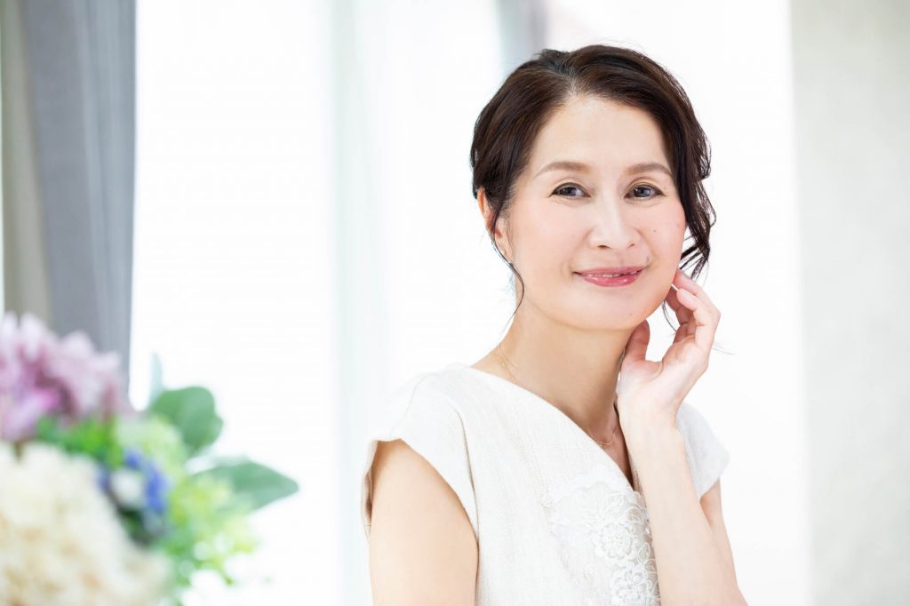 セノリティクスとは？老化を防ぐって本当？主な成分や日常生活で取り入れる方法もご紹介